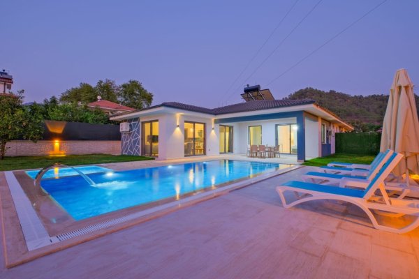Villa Aksan 2 | Göcek İnlice'de Çocuk Havuzlu 3 Odalı Lüks Villa