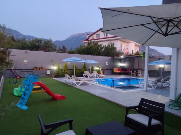 Villa Ataka | Fethiye'de Özel Havuzlu 8 Kişilik Kiralık Villa