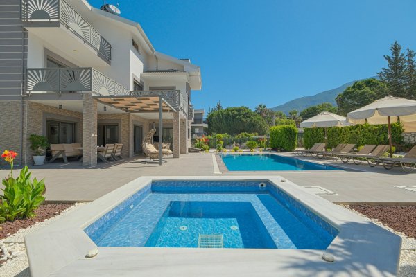 Villa Atara | Fethiye Hisarönü'nde 12 Kişilik Hamam & Saunalı Villa
