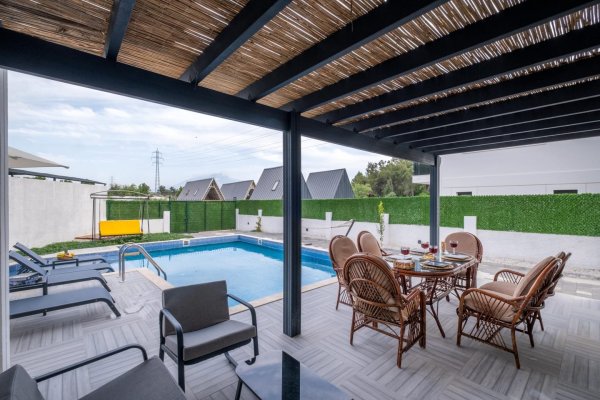 Villa Bandera | Fethiye'de Korunaklı Özel Havuzlu Kiralık Villa