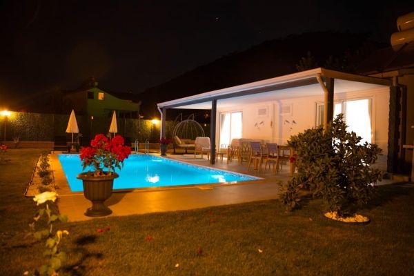 Villa Cemre İnlice