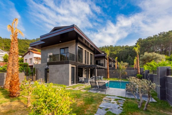 Villa Diamante 1 | Fethiye Göcek’te Denize Yakın, Jakuzili Lüks Villa