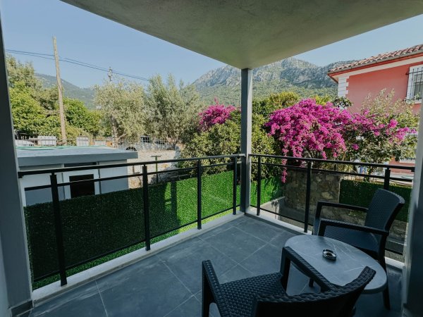 Villa Divine | Ovacık'ta 5 Süit Odalı Çifte Jakuzili Lüks Villa