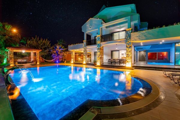 Villa Dublin 1 | Ölüdeniz'de Isıtmalı Havuzlu Lüks Villa