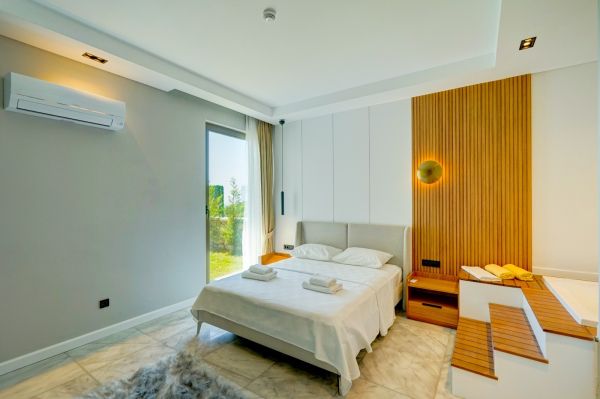 Villa Earth 7