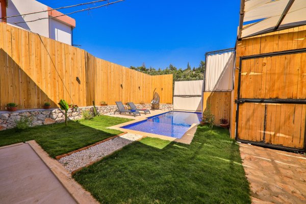 Villa Fresia Aras | Kalkan Patara Jakuzili Balayı Villası