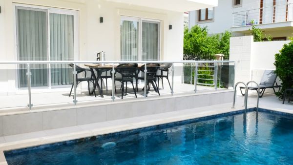 Villa Goven 1 | Fethiye Merkeze Yakın Havuzlu ve Jakuzili Villa