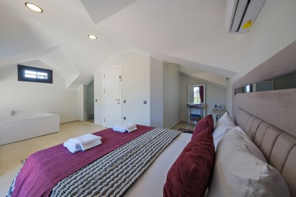 Villa Lara 3