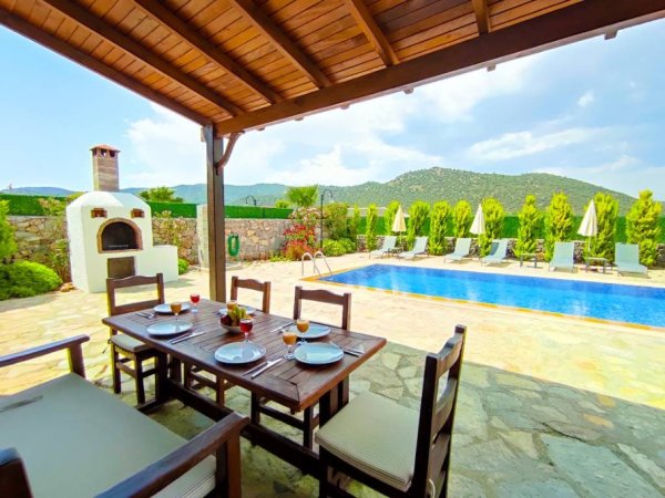 Villa Levissi 3 | Fethiye Kayaköy'de Taş Mimari & Korunaklı Villalar