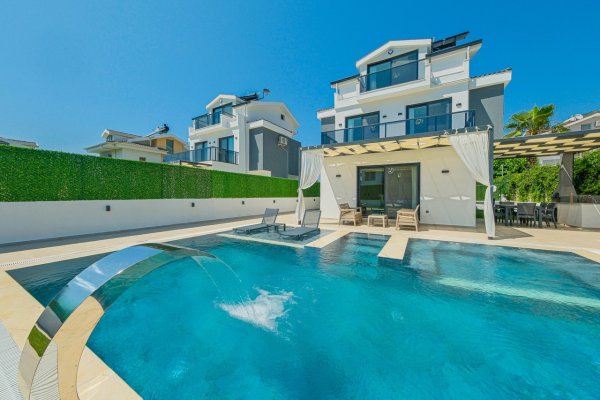 Villa Lisiya 1 | Fethiye Ovacık'ta 3 Süit Odalı Villa
