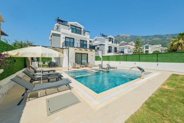 Villa Lisiya 2 | Fethiye Ovacık'ta 3 Süit Odalı Villa