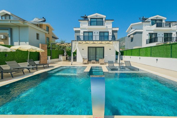 Villa Lisiya 2 | Fethiye Ovacık'ta 3 Süit Odalı Villa