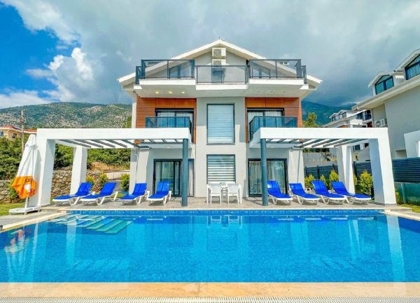 Villa Luzi | Ölüdeniz Ovacık'ta 4 Odalı Lüks Villa