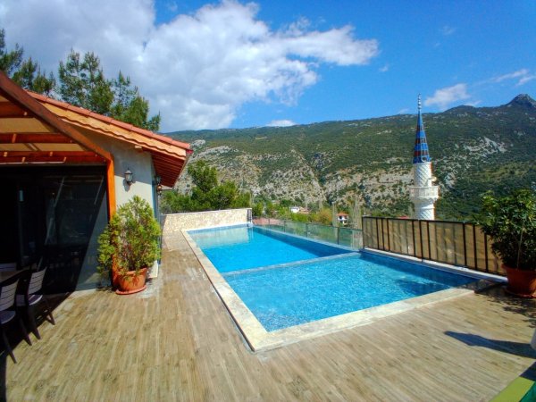 Villa Myra Hills | Kalkan İslamlar'da Çift Jakuzili & Kapalı Havuzlu Villa