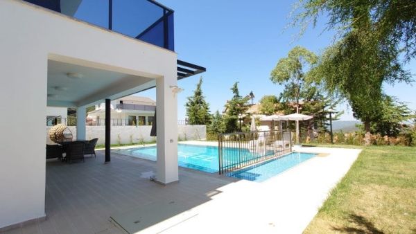 Villa Nes 1