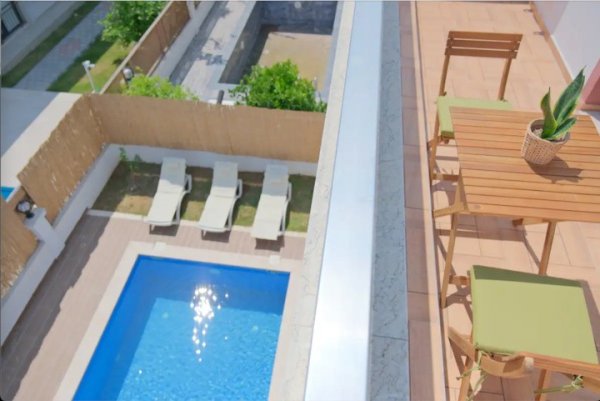 Villa Neşe | Fethiye Merkezde 12 Kişilik Lüks Villa