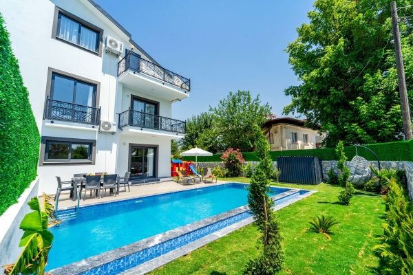 Villa RMG