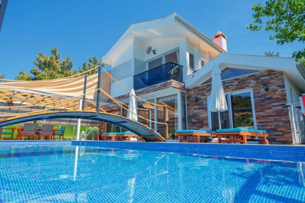 Villa Stellar | Kalkan’da  Kapalı Havuzlu Lüks Villa