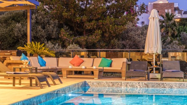 Villa Telopea | Kalkan'da Deniz Manzaralı Lüks Tatil Villası