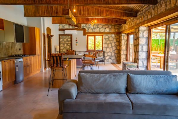 Villa Terrapins | Kalkan'da Jakuzili, Doğa Manzaralı Özel Villa