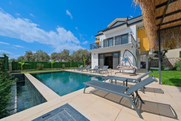 Villa Tilena | Fethiye Ovacık'ta Lüks Jakuzili Kiralık Villa