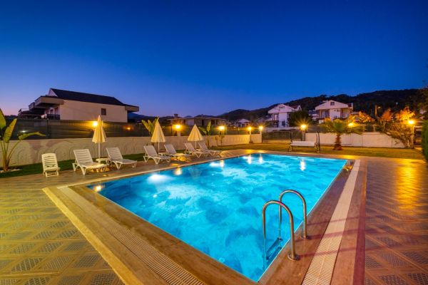 Villa Tranquility | Fethiye'de 12 Kişilik Korunaklı Havuzlu Kiralık Villa