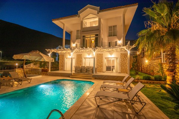 Villa Valentina 2 | Kalkan'da Denize Sıfır Lüks Villa