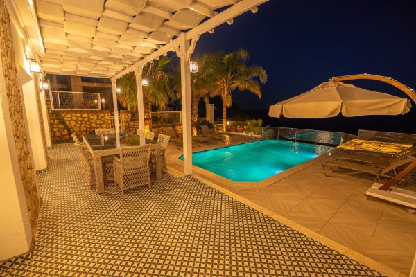 Villa Valentina 2 | Kalkan'da Denize Sıfır Lüks Villa