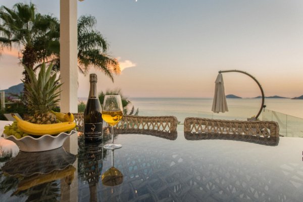 Villa Valentina 2 | Kalkan'da Denize Sıfır Lüks Villa
