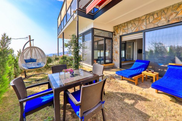 Villa Vera | Kalkan Kördere'de Balayı İçin Kapalı Havuzlu Lüks Villa