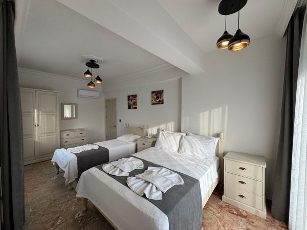 Villa White Luxurious | Fethiye'de Geniş Aile Villası