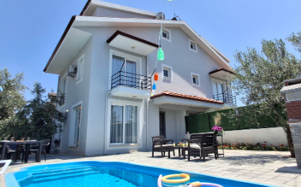 Villa Bora 2
