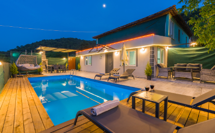 Villa Can | Kalkan Kiralık Muhafazakar Villa