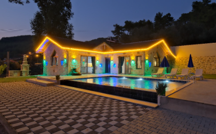 Villa Dolina | Seydikemer'de Saunalı, Jakuzili Muhafazakar Villa