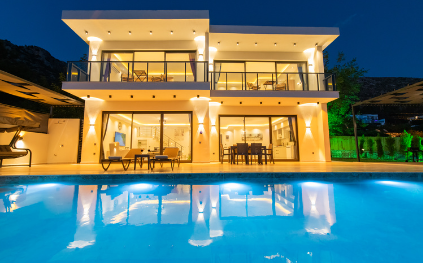 Villa Kamila | Kalkan'da Jakuzili ve Korunaklı Havuzlu Villa