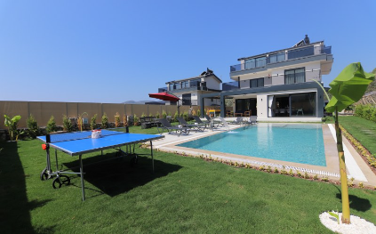 Villa Vita Azurea | Ölüdeniz'de Jakuzili & Aktivite Alanlı Lüks Villa